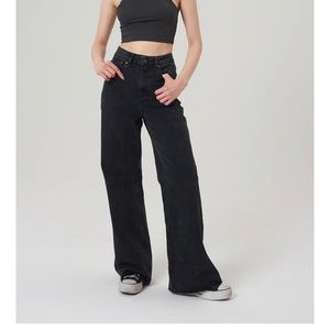 Black wide leg Ragged jeans.